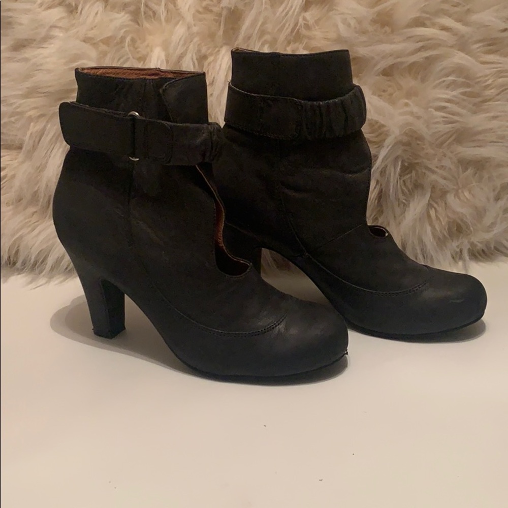 Nina brand booties